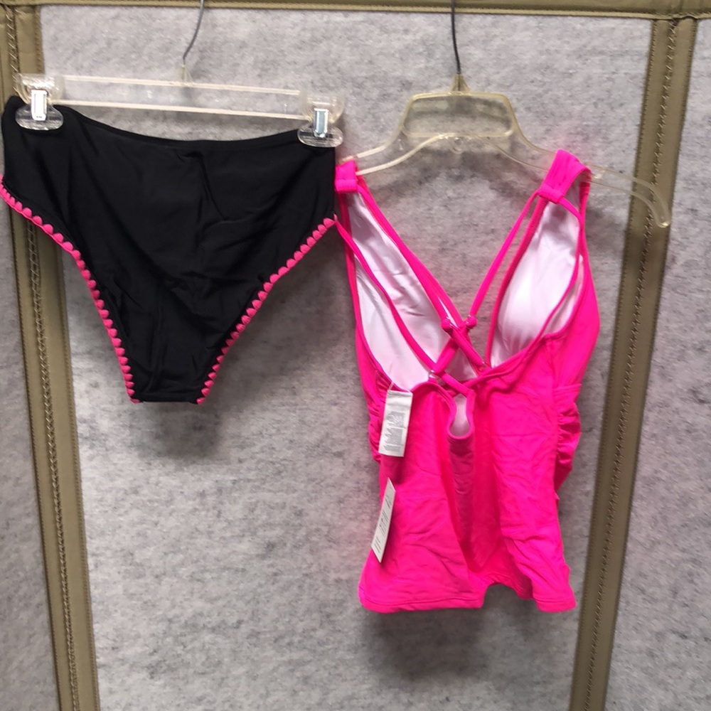 2 pc Pink and Black Swimsuit Set NWT - Picture 2 of 4